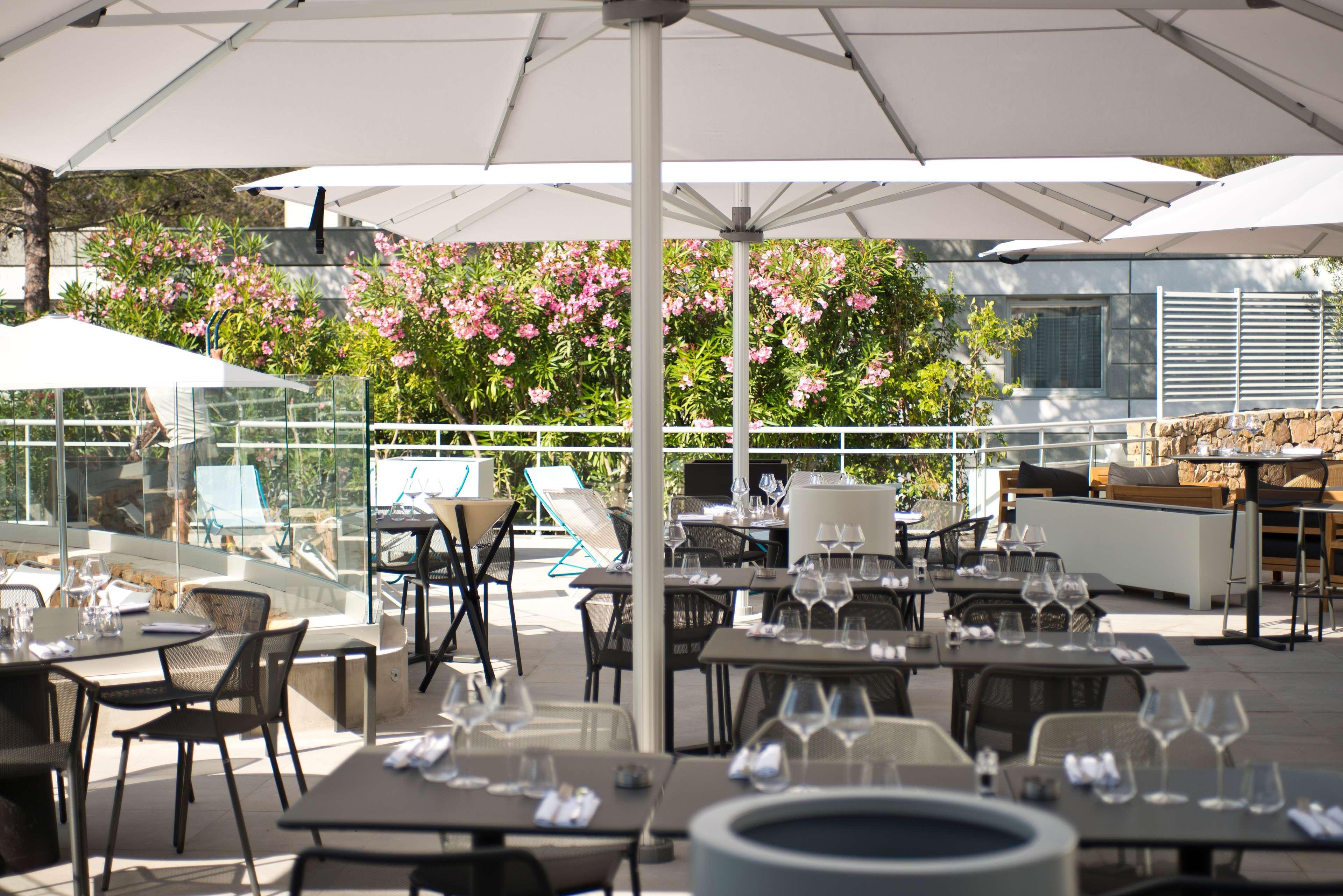 Golden Tulip Sophia Antipolis - Hotel & Spa Valbonne Kültér fotó
