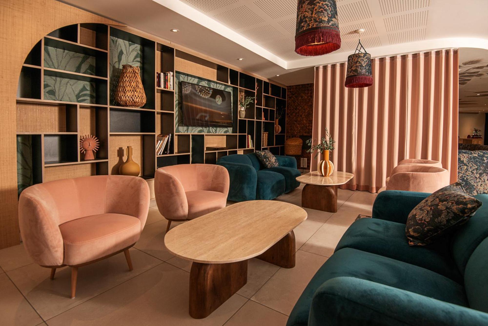 Golden Tulip Sophia Antipolis - Hotel & Spa Valbonne Kültér fotó